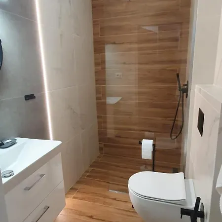 19 Apartament Saranda