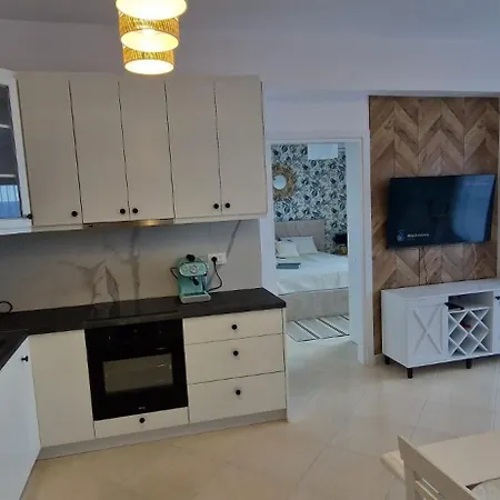 Apartment 19 Sarande